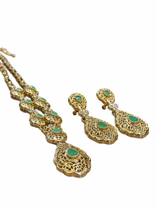 Amani mint green necklace set
